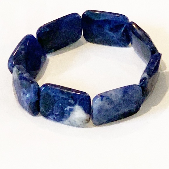 Handcrafted Sodalite gemstone stretch brac… - Picture 2 of 3